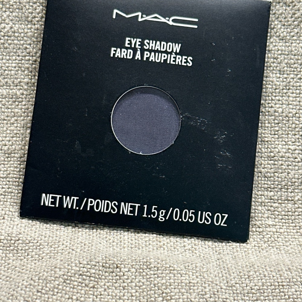 MAC Palette Insert Eye Shadow in Contrast
